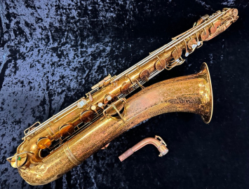Vintage King Zephyr Baritone Saxophone, Serial #331419 – Project for Repair or Parts